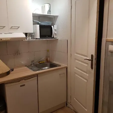 Chez Rebi * Диснейленд Париж