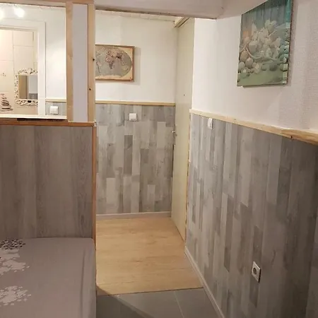 Chez Rebi Апартаменты Диснейленд Париж