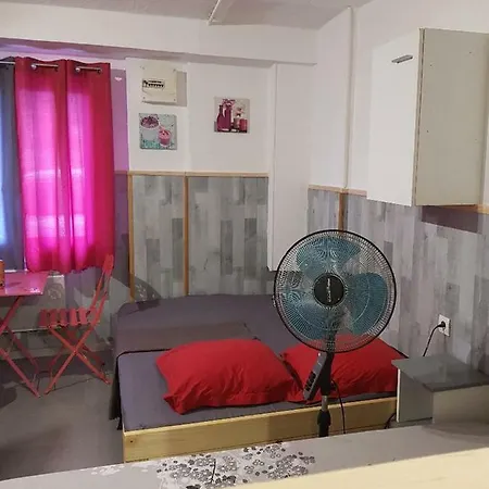 Chez Rebi